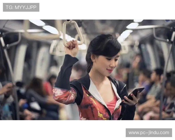 比基尼娱乐场：在阳光下尽情展现你的迷人身姿